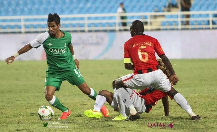 الأهلي يواصل انتصاراته ويكتسح الرائد برباعية