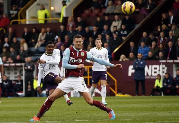 2014-10-26t152128z_1398048225_gm1eaaq1sqx01_rtrmadp_3_soccer-england_reuters