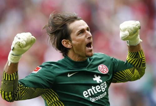 2011-08-07t161333z_01_kai18_rtridsp_3_soccer-germany_reuters