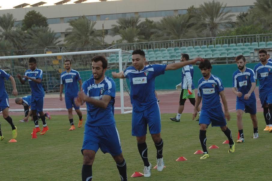 جانب من تدريبات الازرق