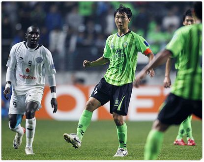 من نهائي 2011 بين السد القطري و جيونبك هيونداي موتورز من كوريا الجنوبية