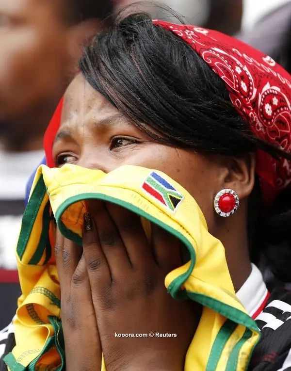 ?i=reuters%2f2014-11-01%2f2014-11-01t114714z_1142130640_gm1eab11i0e01_rtrmadp_3_soccer-safrica-meyiwa_reuters