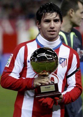 الأرجنتيني سرخيو أجويرو 