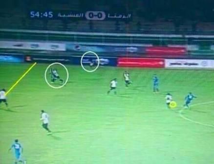 الحالة التي احتسبها حكم الراية تسللاً على الخالدي 