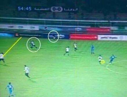 الحالة التي احتسبها حكم الراية تسللاً على الخالدي 