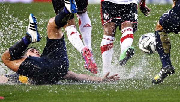 2014-10-05t234718z_965730007_gm1eaa60lky01_rtrmadp_3_soccer-argentina_reuters
