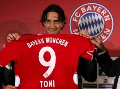 الايطالي لوكا توني