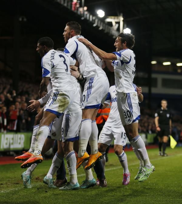 2014-11-03t210433z_119038773_gm1eab40e2m01_rtrmadp_3_soccer-england_reuters