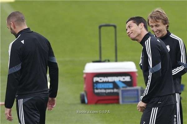 6666ff872a09d63f4c6127e43811cb27202-1