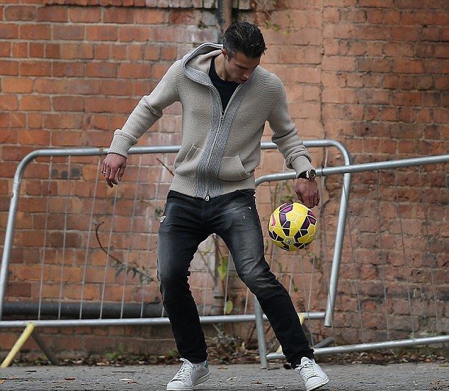 1415115514399_Image_galleryImage_November_04_2014_November