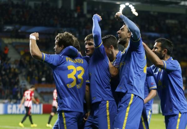 2014-09-30t191655z_307579003_lr1ea9u1hjw5u_rtrmadp_3_soccer-champions_reuters