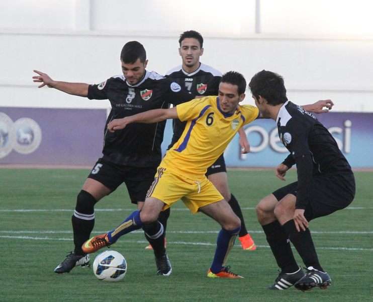 من لقاء الحسين والأهلي اليوم