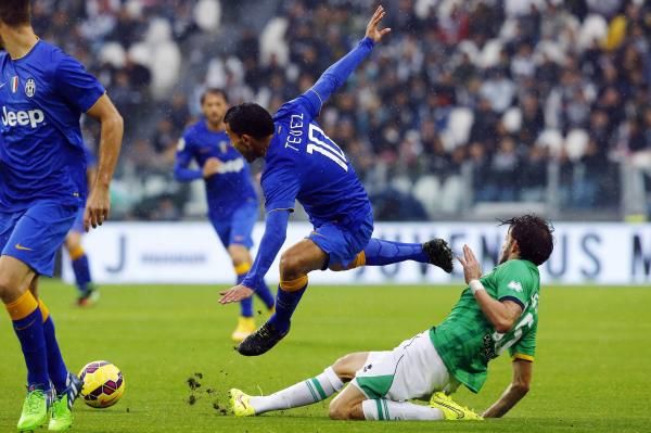 2014-11-09t141852z_464424172_gm1eab91pws01_rtrmadp_3_soccer-italy_reuters