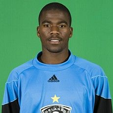 الراحل سينزو ميوا