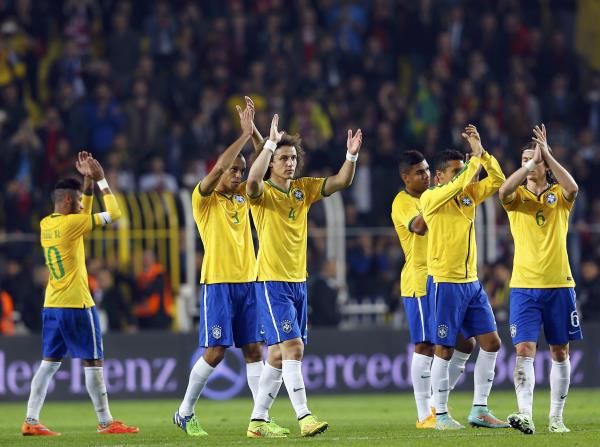 2014-11-12t205157z_622625568_lr1eabc1lya3u_rtrmadp_3_soccer-friendly_reuters