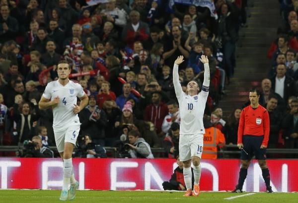 2014-11-15t184052z_1712576819_lr1eabf1fvu3w_rtrmadp_3_soccer-euro_reuters
