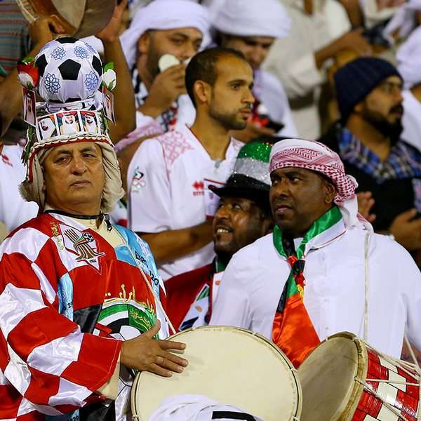 مشجع إماراتي 