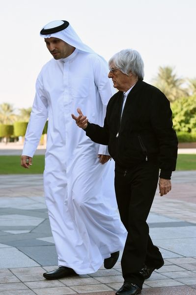 معالي خلدون خليفة المبارك وبيرني إيكلستون
