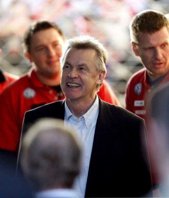 هتسفيلد سعيد قبل الرحيل