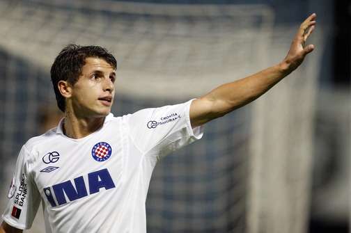 أنس الشربيني.. هل يلعب مع منتخب الأردن في أمم آسيا؟