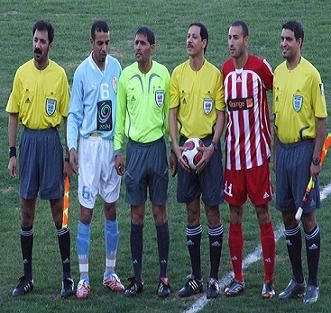 كباتن الفريقين وحكام اللقاء من الكويت