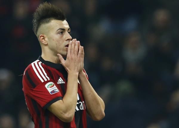 2014-11-23t214004z_2085927682_gm1eabo0fo601_rtrmadp_3_soccer-italy_reuters