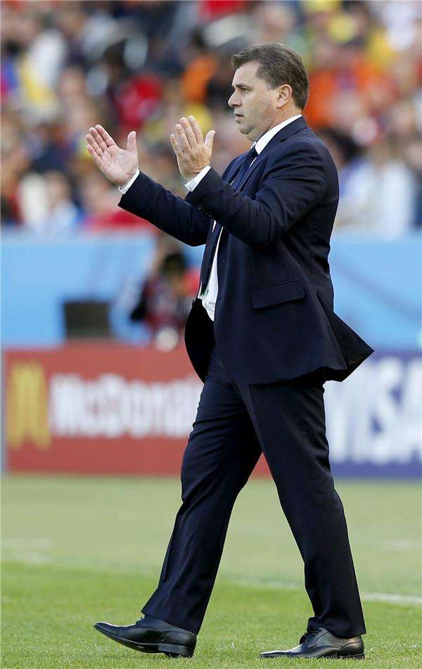 انجي بوستيكوجلو