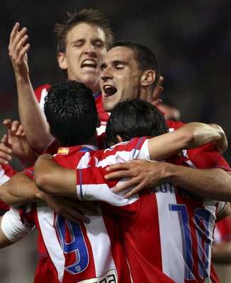 فرحة لاعبي أتلتيكو مدريد