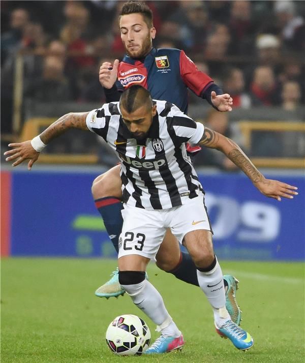 ارتورو فيدال