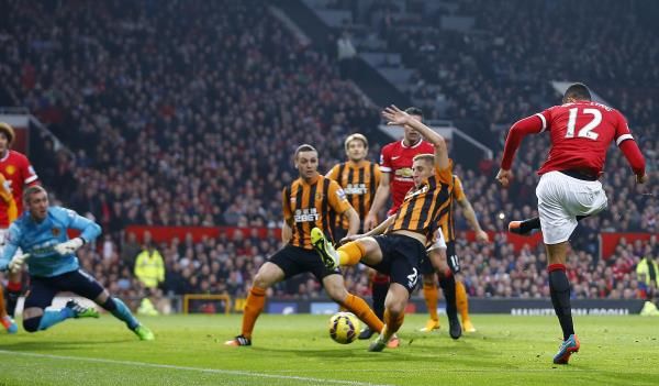 2014-11-29t153045z_737577655_gm1eabt1t9401_rtrmadp_3_soccer-england_reuters