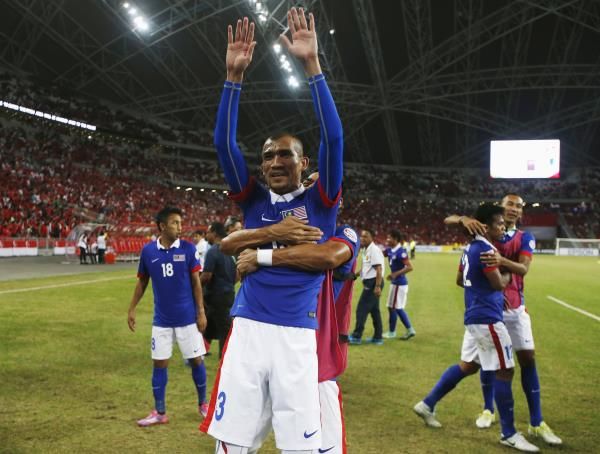 2014-11-29t141953z_1704350197_gm1eabt1pxm01_rtrmadp_3_soccer-asean-suzuki_reuters