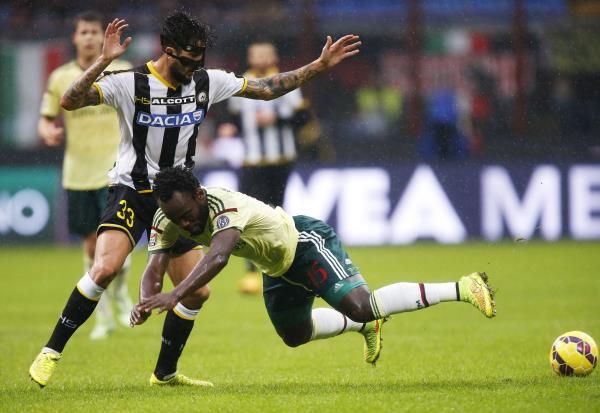2014-11-30t150504z_735278834_gm1eabu1s0f01_rtrmadp_3_soccer-italy_reuters