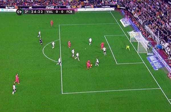 la-jugada-del-gol-anulado-a-lu_54420397179_54115221154_600_396