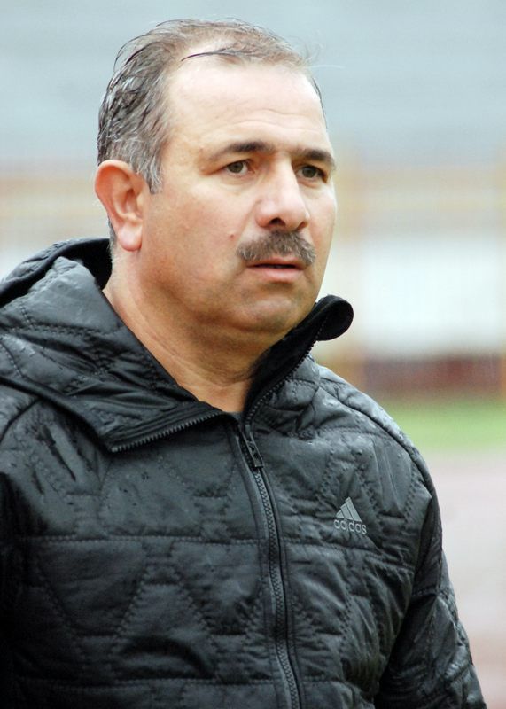 أحمد الشعار مدرب فريق الشرطة السوري