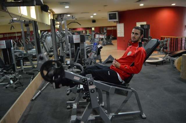 أحمد العيساوي يخضع للعلاجات التأهيلية 