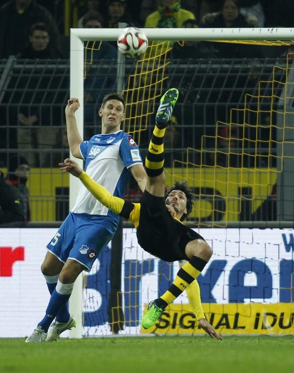 2014-12-05t201215z_1635562917_gm1eac60bl201_rtrmadp_3_soccer-germany_reuters