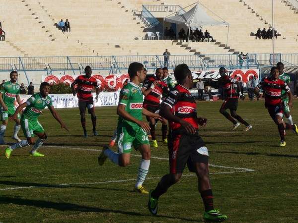 صورة من لقاء مستقبل قابس وجاره الملعب القابسي