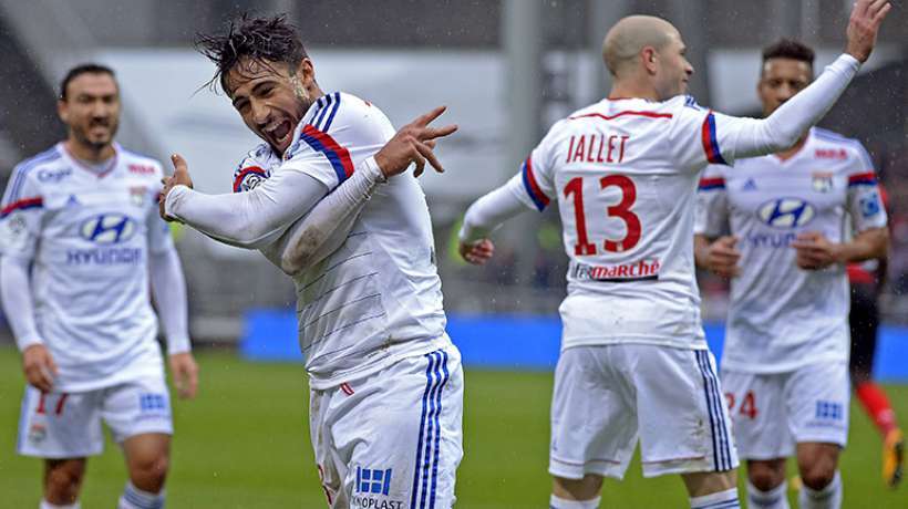 fekir-a-brille-face-a-guingamp_142050