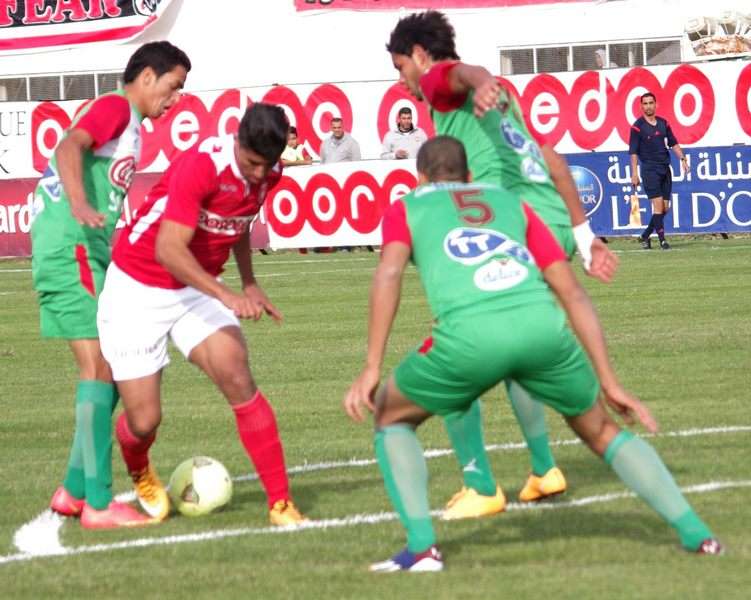 الصور من مباراة النجم الساحلي والملعب التونسي 