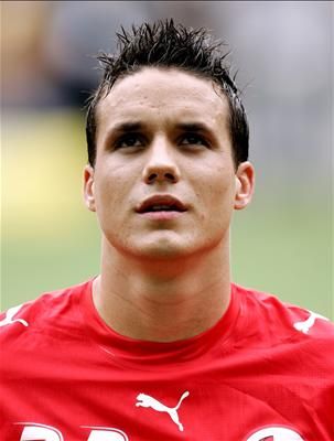 السويسري فيليب ديجين