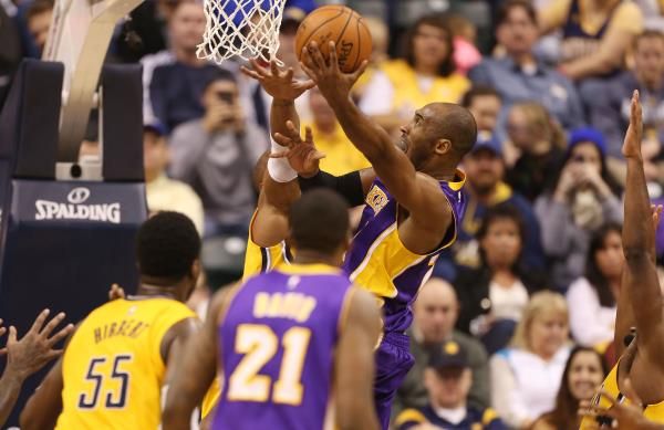 2014-12-16t032646z_1554851129_nocid_rtrmadp_3_nba-los-angeles-lakers-at-indiana-pacers_reuters