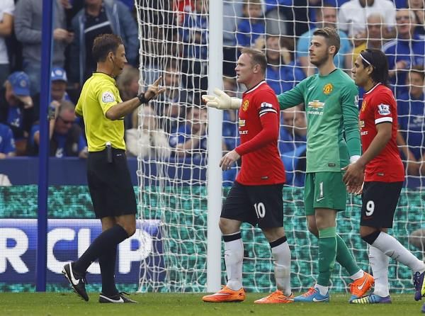 2014-09-21t153333z_1977350421_gm1ea9l1tbq01_rtrmadp_3_soccer-england_reuters