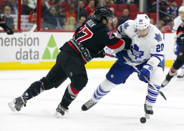 2014-12-19t011458z_257238882_nocid_rtrmadp_3_nhl-toronto-maple-leafs-at-carolina-hurricanes_reuters