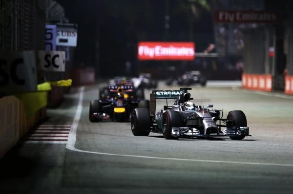 2014-09-21t162409z_130726868_gm1ea9m011901_rtrmadp_3_motor-racing-prix_reuters
