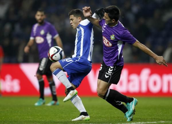 2014-12-19t221803z_1143411699_gm1eack0hda01_rtrmadp_3_soccer-portugal_reuters