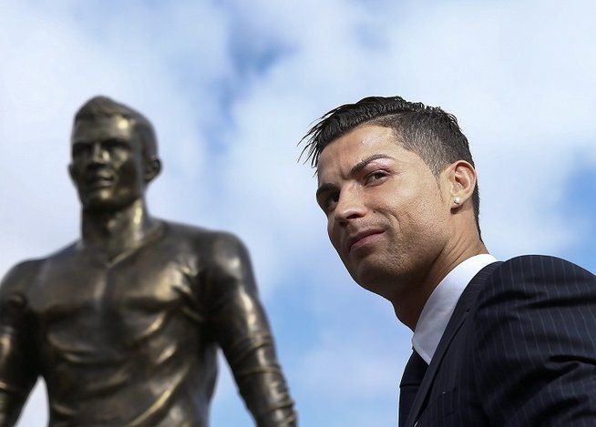 asi-cristiano-ronaldo-inaugura.jpg.654x469_q85_crop-smart