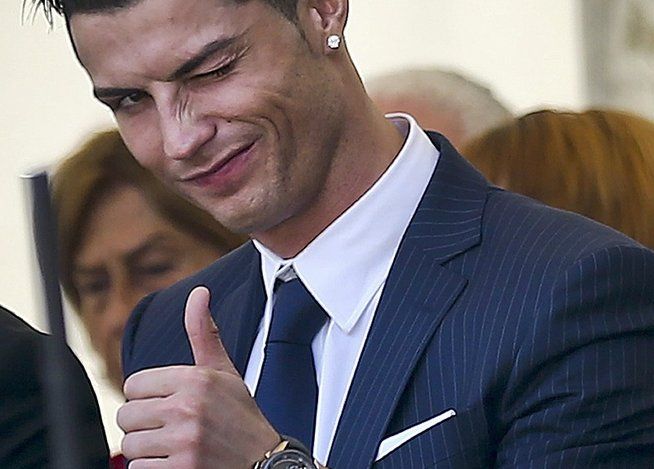 asi-cristiano-ronaldo-inaugura_mXLoFUv.jpg.654x469_q85_crop-smart