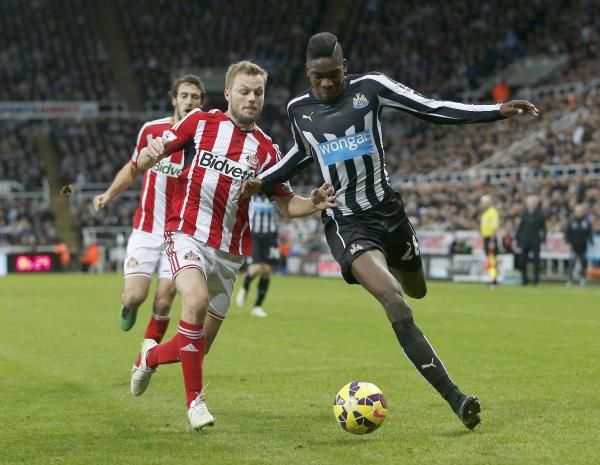 2014-12-21t152049z_1436524994_lr1eacl16mfaa_rtrmadp_3_soccer-england_reuters