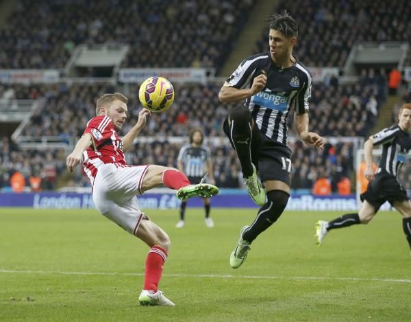 2014-12-21t145149z_1162636558_lr1eacl15a3a1_rtrmadp_3_soccer-england_reuters