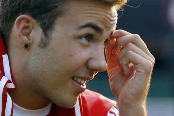 2013-07-05t180805z_165265868_gm1e97605n801_rtrmadp_3_soccer_reuters